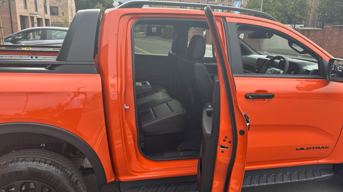 Ford Ranger Diesel Pick Up D/Cab Wildtrak 3.0 EcoBlue V6 240 Auto - Image 5